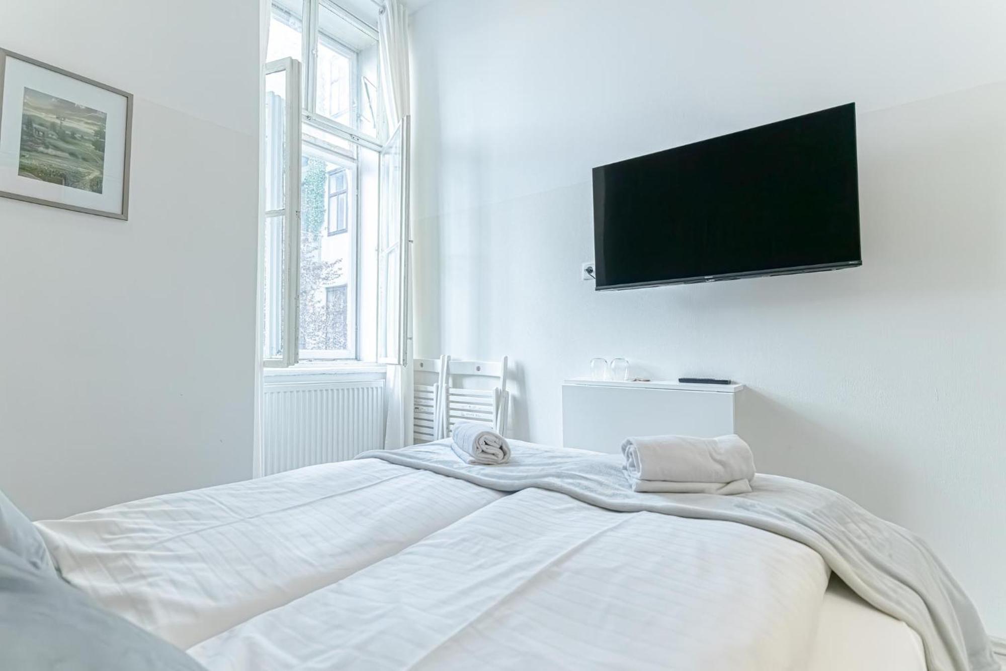 Mariahilfer Boutique Rooms - Virtual Reception & Self-Checkin فيينا المظهر الخارجي الصورة