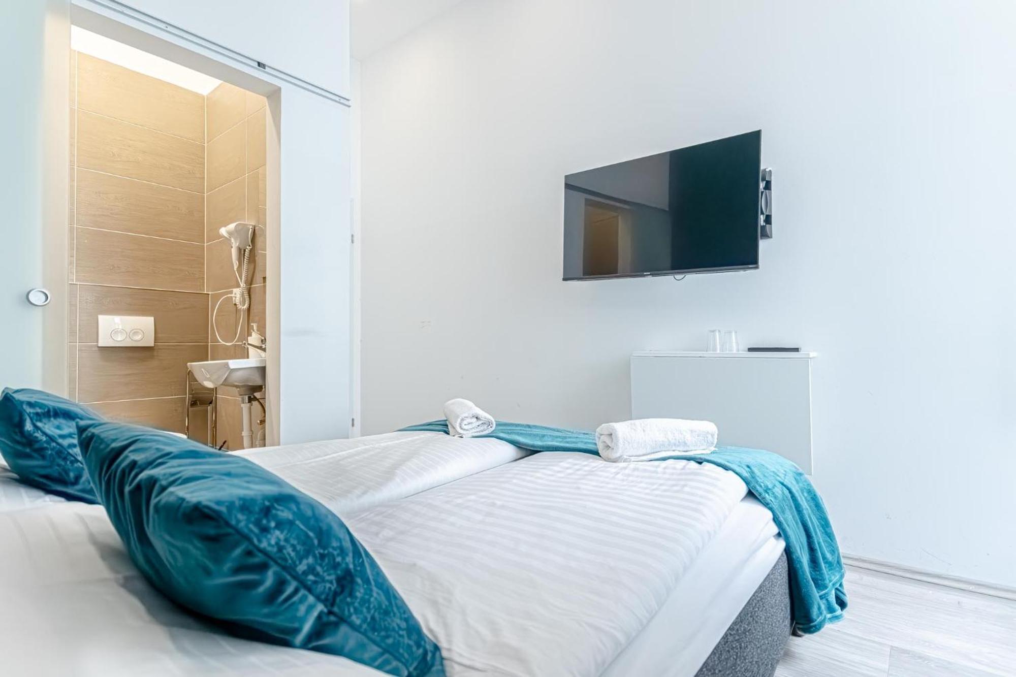 Mariahilfer Boutique Rooms - Virtual Reception & Self-Checkin فيينا المظهر الخارجي الصورة