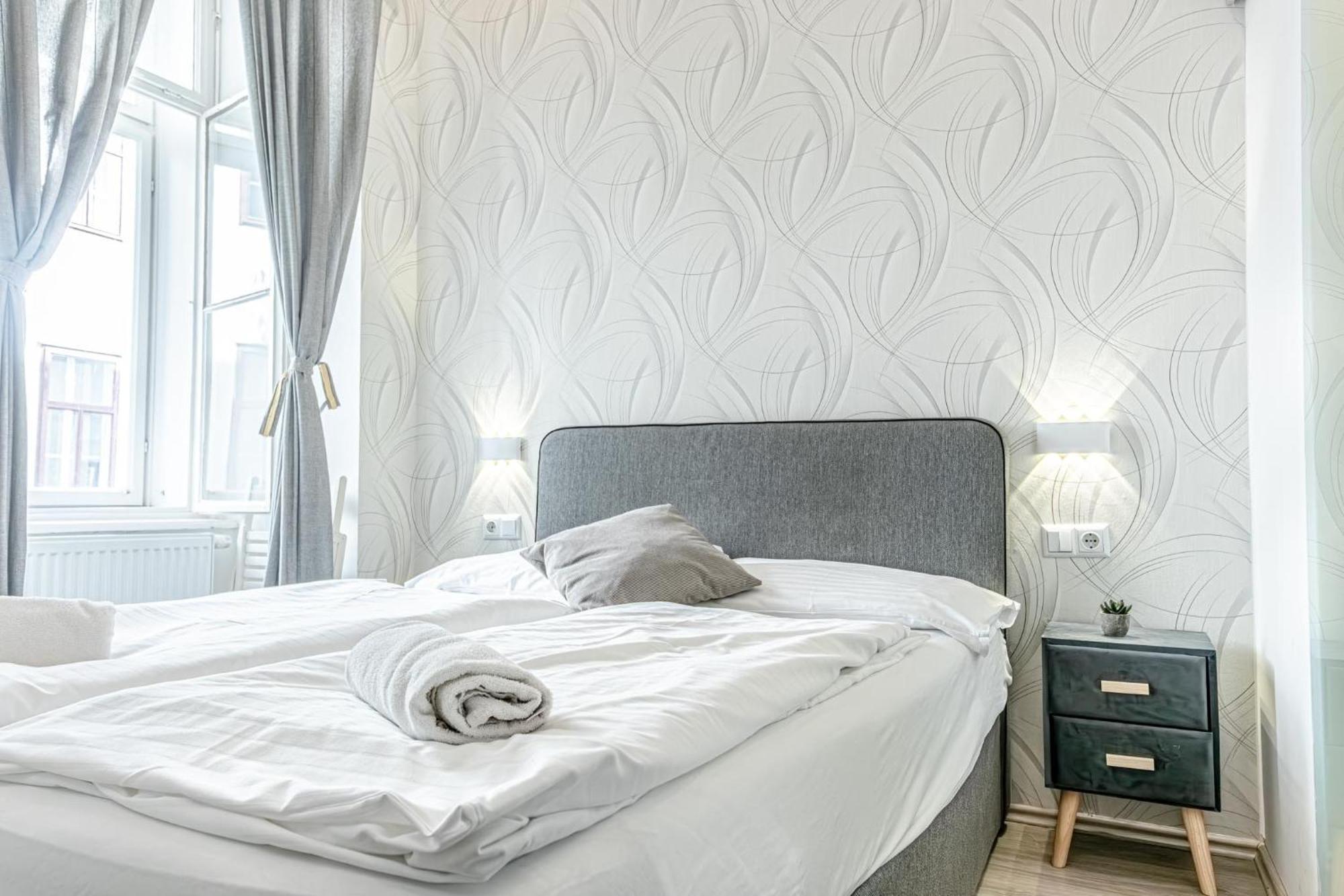 Mariahilfer Boutique Rooms - Virtual Reception & Self-Checkin فيينا المظهر الخارجي الصورة